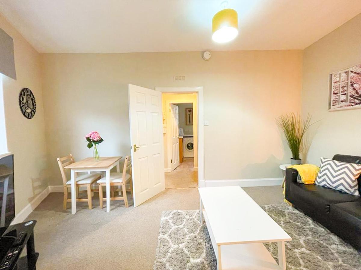 Quaint & Peaceful 1 Bed Central Mews Apt, West End Единбург Екстериор снимка