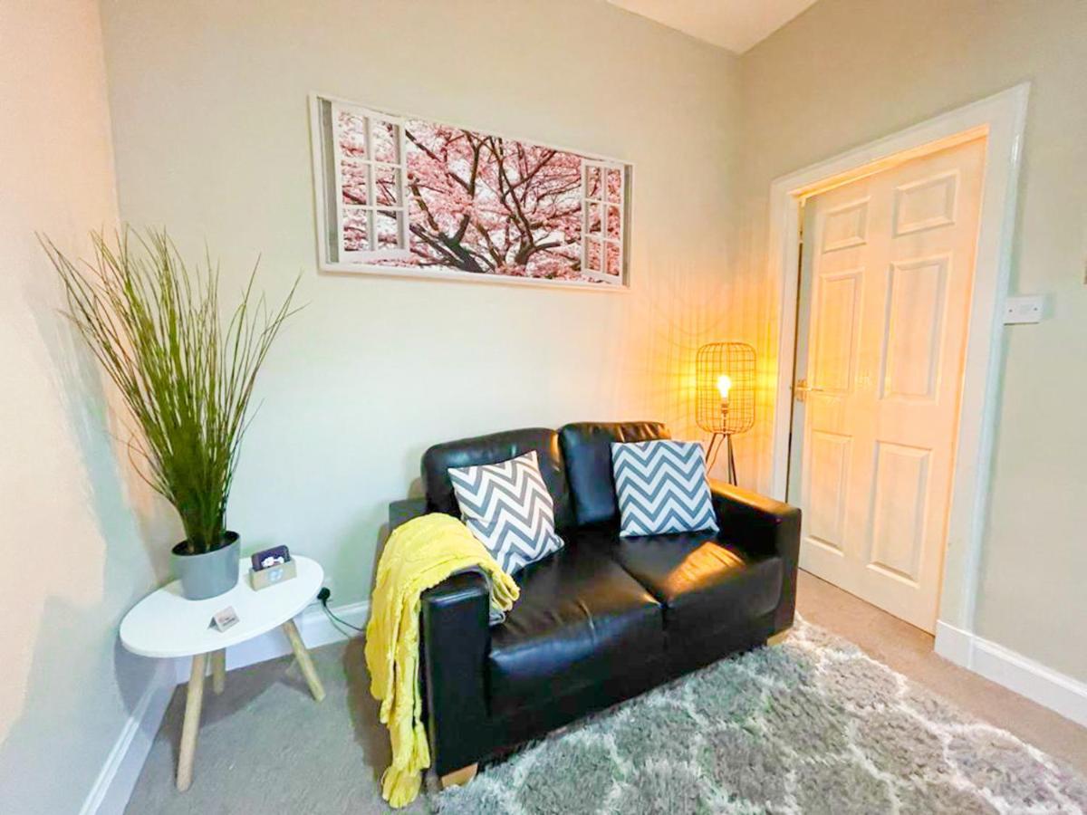 Quaint & Peaceful 1 Bed Central Mews Apt, West End Единбург Екстериор снимка