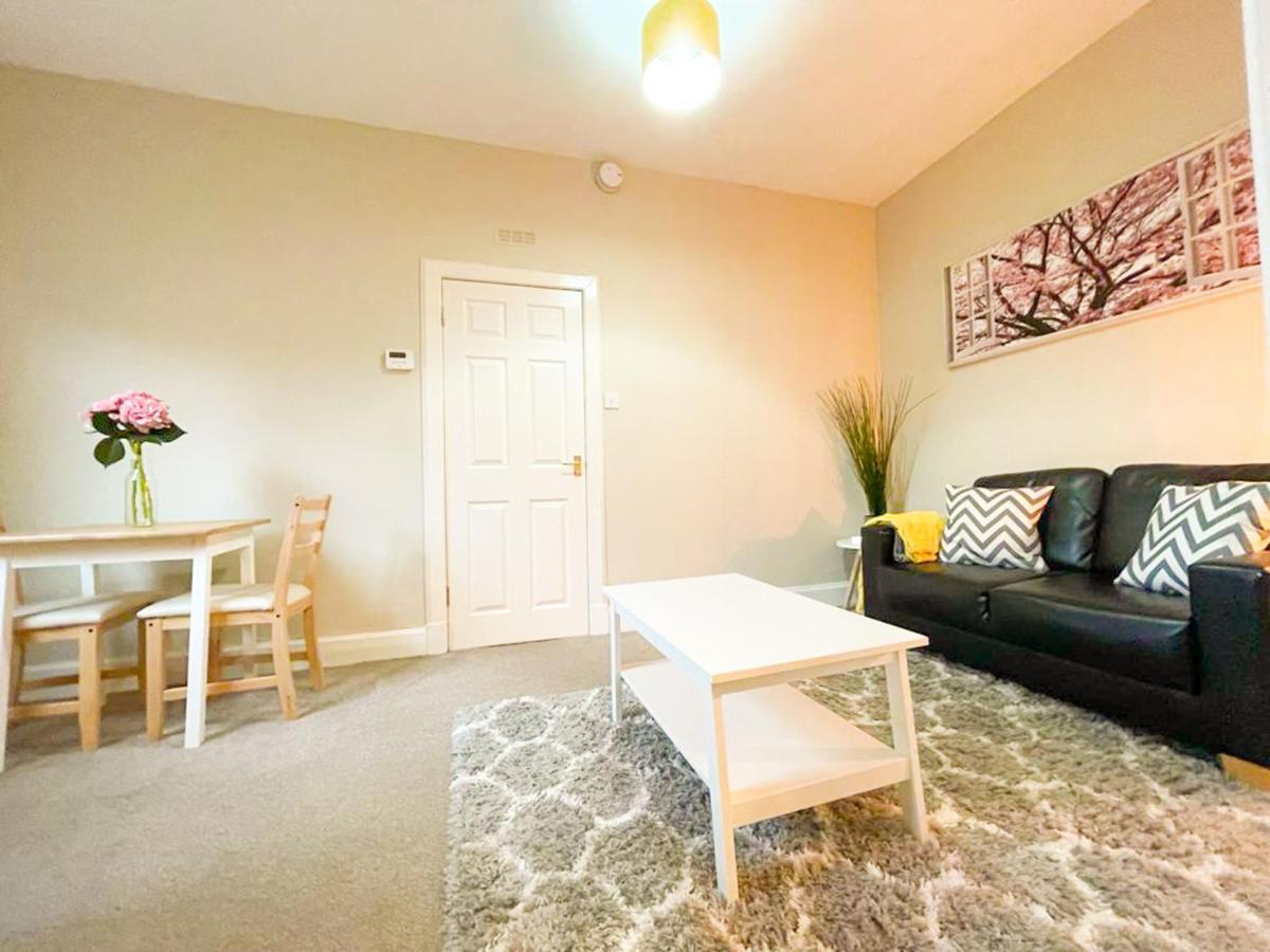 Quaint & Peaceful 1 Bed Central Mews Apt, West End Единбург Екстериор снимка